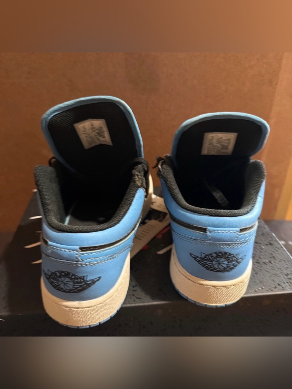 Air Jordan 1 Low GS- Top Sneakers in University Blue and Black 7 Y - Picture 8 of 11